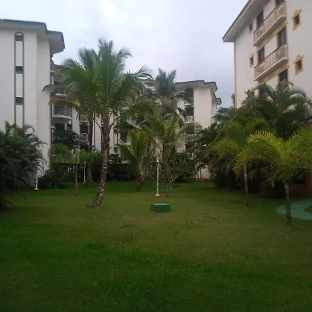 Apartamento Condomínio Wembley Tênis - Toninhas - Ubatuba - SP-3