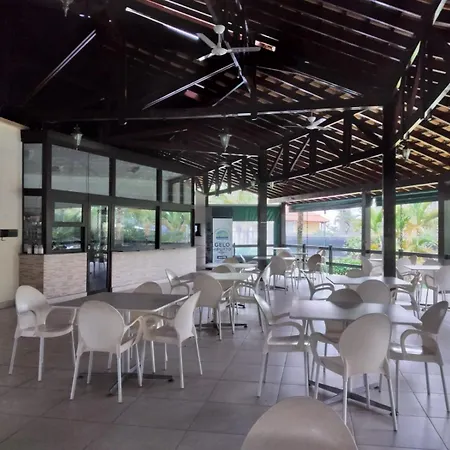 Apartamento Condomínio Wembley Tênis - Toninhas - Ubatuba - SP-2